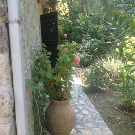 Alexandra Hébergement de vacances *